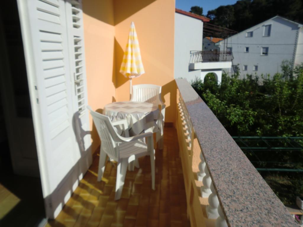 Guest House Sandra Ραμπ Εξωτερικό φωτογραφία