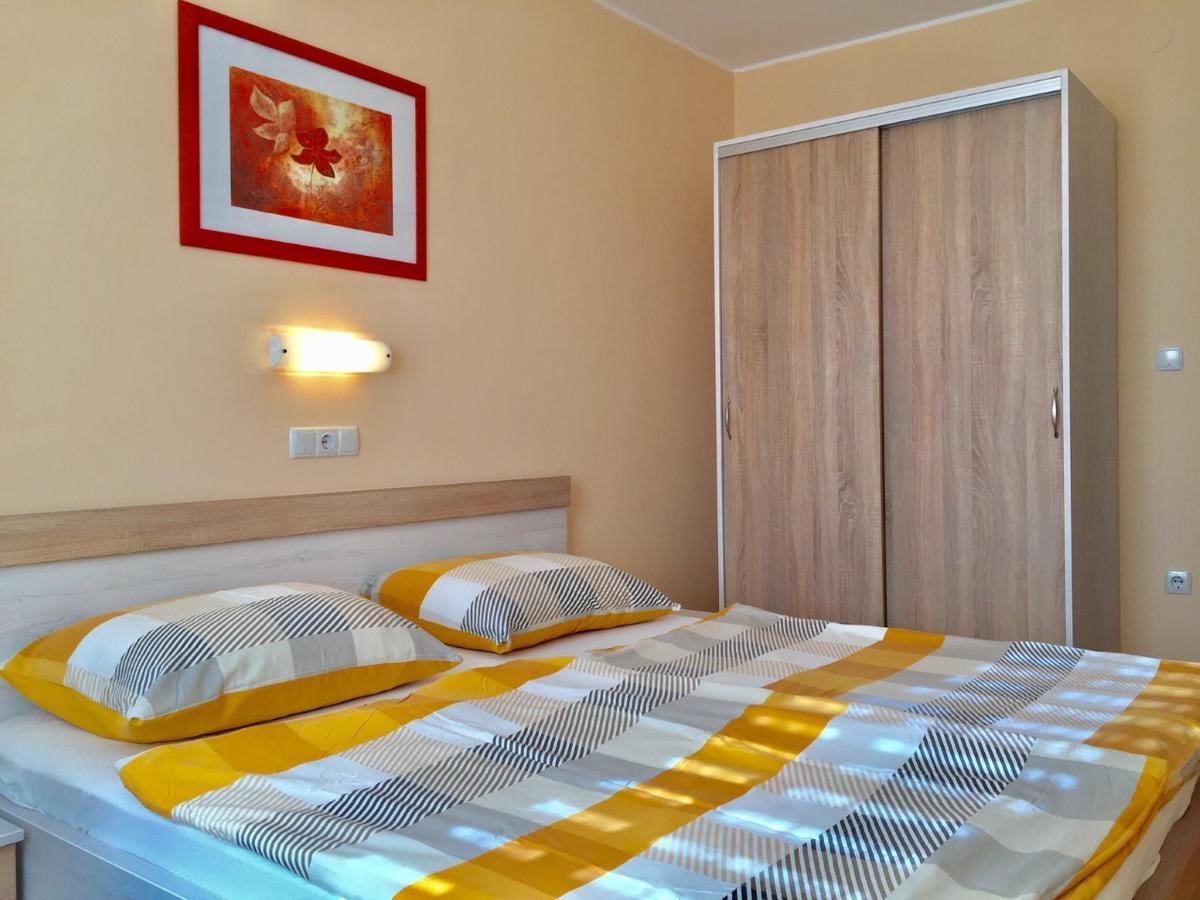 Guest House Sandra Ραμπ Εξωτερικό φωτογραφία